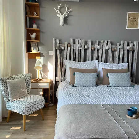 Aparthotel Nuitée En Provence